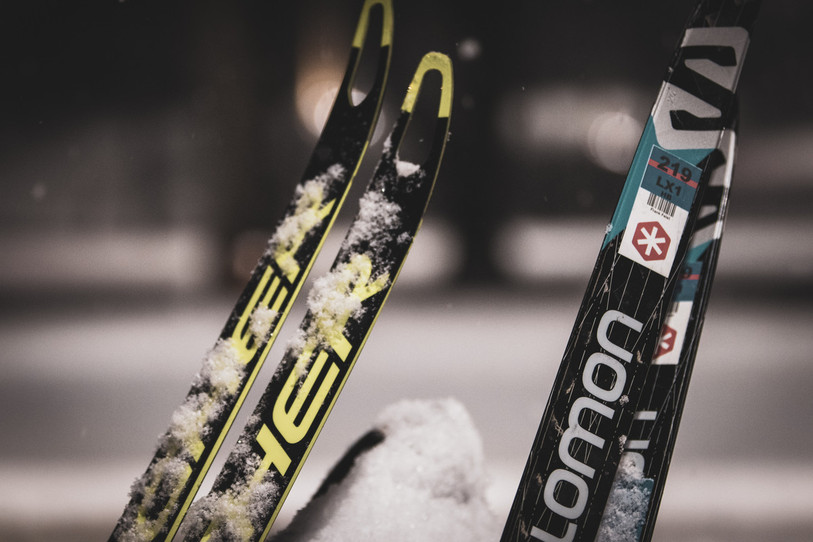 Les amateurs de ski nordique auront peut-être du mal à renouveler leur matériel la prochaine saison (photo d'illustration).