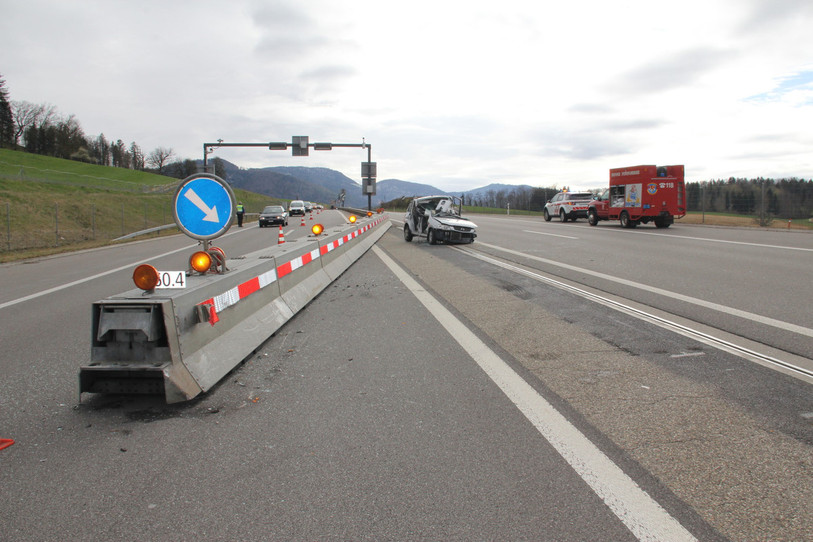 L'automobilise a dû être désincarcérée (photo : police jurassienne).