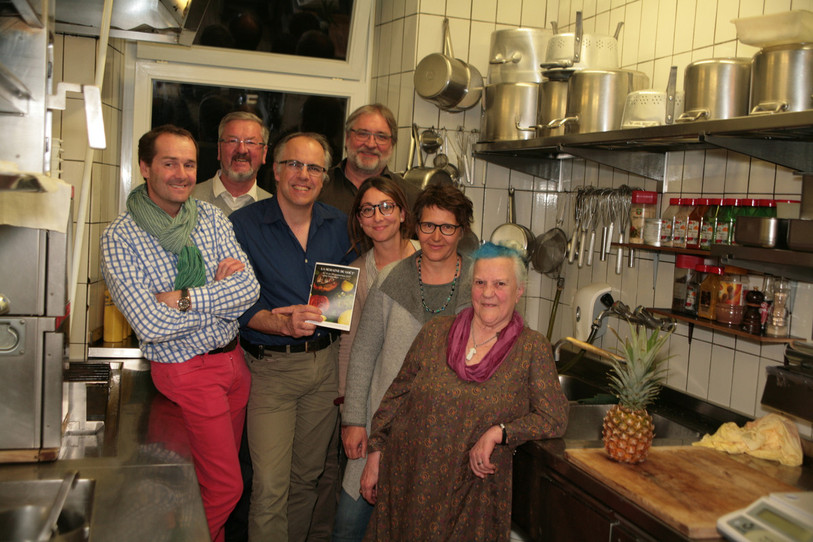 Une partie du comité du Jura et du Jura bernois de la semaine suisse du goût. De g. à dr. Jean-Marc Soldati, Jean-Luc Pittet, Olivier Boillat, Bertrand Zahno, Giulia Onori, Maryline Tièche, Lucienne Lanaz. (Photo : Comité Semaine suisse du goût, Jura & Jura bernois)
