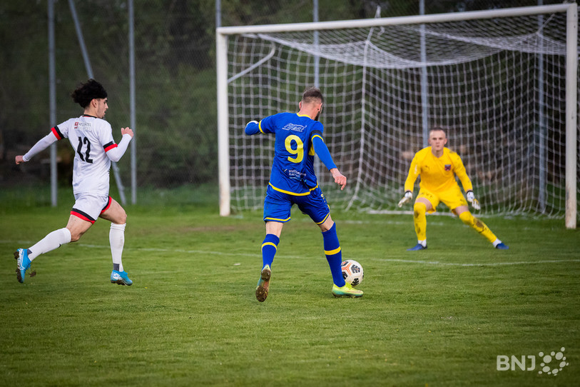 Coffrane menait déjà 3-0 à la première mi-temps (photo: Loïc Valverde).