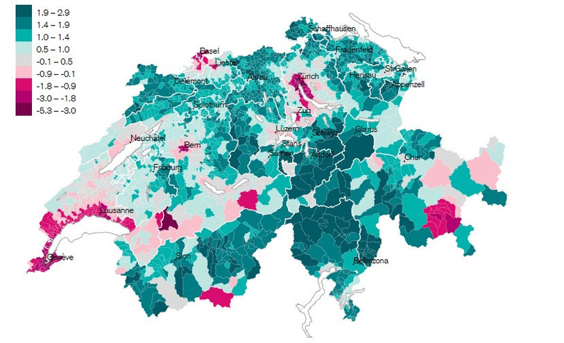 La vie devient moins chère en s’éloignant des centres. Indicateur synthétique (RDI), par commune, CH = 0; tous les types de ménage, coûts de mobilité professionnelle et frais de garde des enfants
par des tiers pris en compte, 2021. (Source : Crédit Suisse, Geostat)