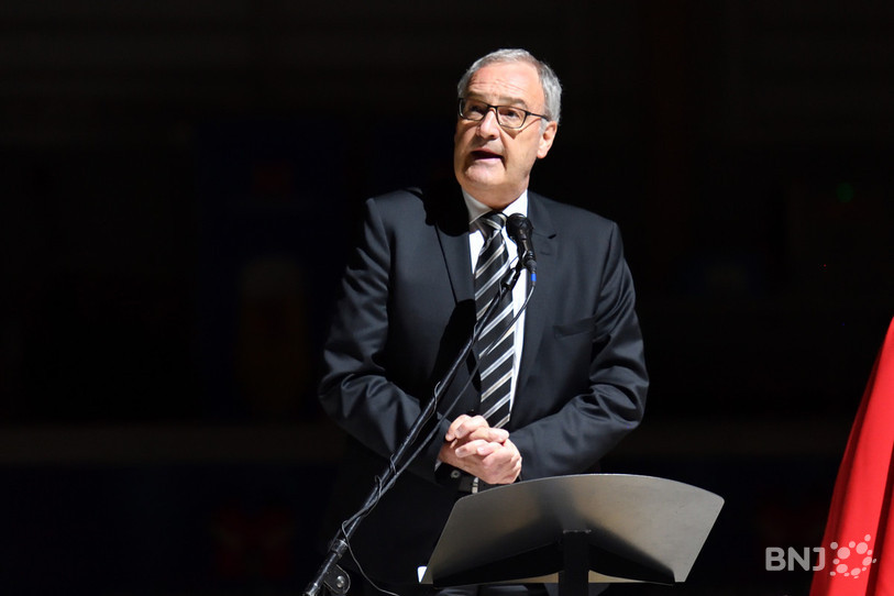 Le conseiller fédéral Guy Parmelin lors de son discours pour l'inauguration de la Raiffeisen Arena. (Photo : Georges Henz).