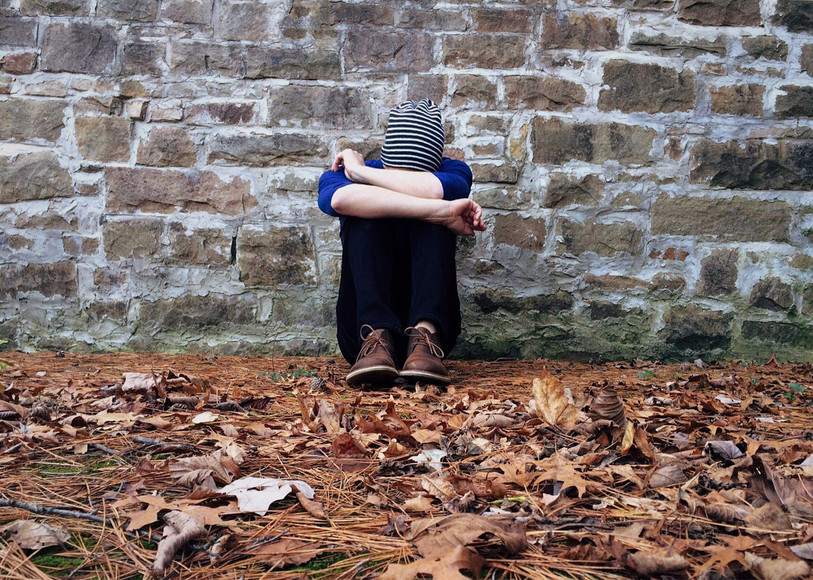 Le suicide reste la première cause de mortalité chez les jeunes en Suisse. (Photo : libre de droits).