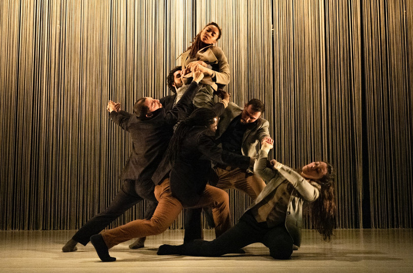 « STEPS : OÜM » de la compagnie Massala, pourtant reconnue en Suisse romande, a peiné à attirer le public à Porrentruy. (Photo : Elian Bachini)
