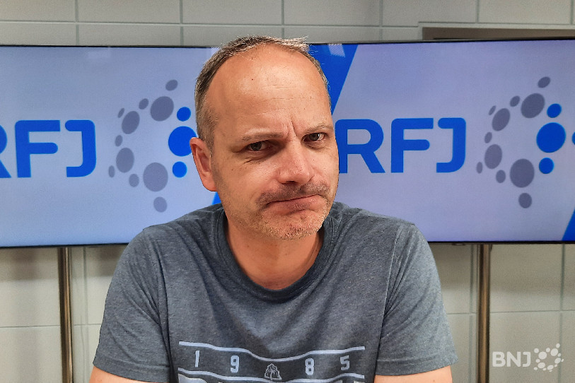 Jérome Mouttet est venu présenté l'autre revue de presse ce vendredi dans La Matinale. 