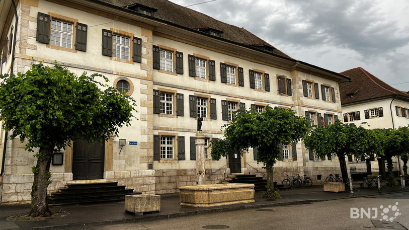 Le bâtiment des Bergeronnettes à Delémont se transforme en centre d'hébergement collectif pouvant accueillir 50 personnes.