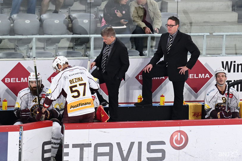Louis Matte (au centre de la photo) a surtout été l'assistant de Chris McSorley à Genève-Servette (Photo archives).