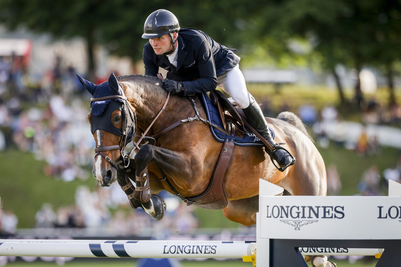 Bryan Balsiger entame parfaitement sa saison en Coupe du monde de saut d'obstacles. (Photo: Keystone/Christian Merz)