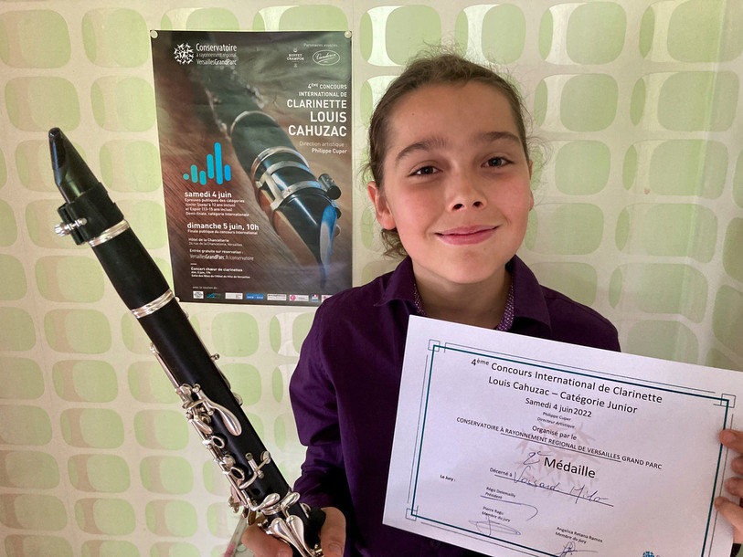 Milo Voisard a remporté une 2e médaille lors d'un concours international de clarinette à Versailles. (Photo : Fédération jurassienne de Musique)