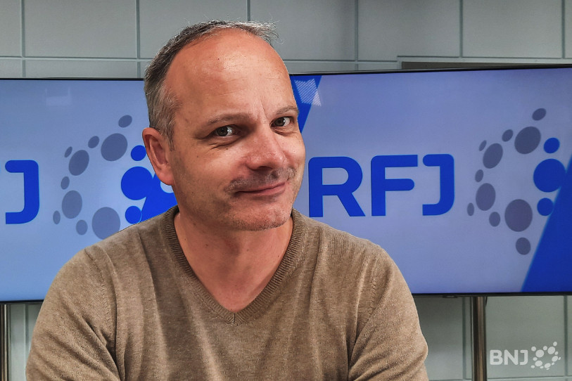 Jérôme Mouttet a traité l'actu à sa manière dans l'autre revue de presse. 