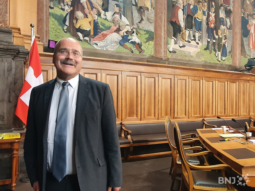 Philippe Bauer dans la salle du Conseil des Etats.