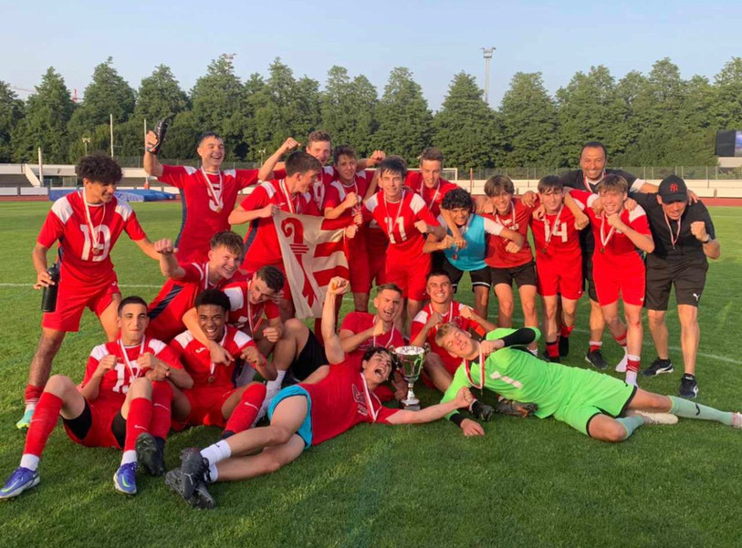 Les M16 sont champions de Suisse! (Photo : Claude Ciocchi).