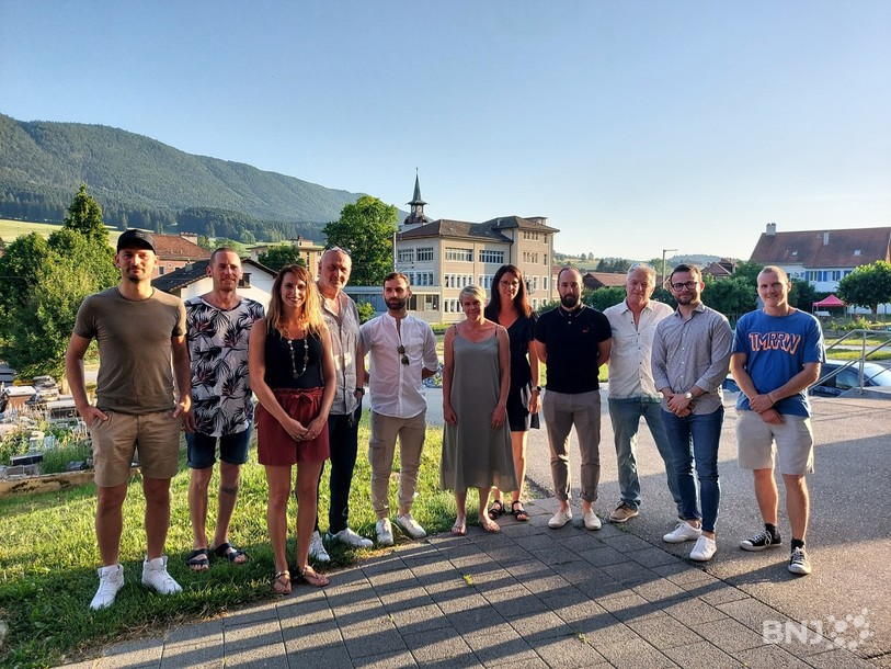 Une partie du groupement politique « Horizon solidaire Valbirse » était présente lundi soir pour sa présentation.