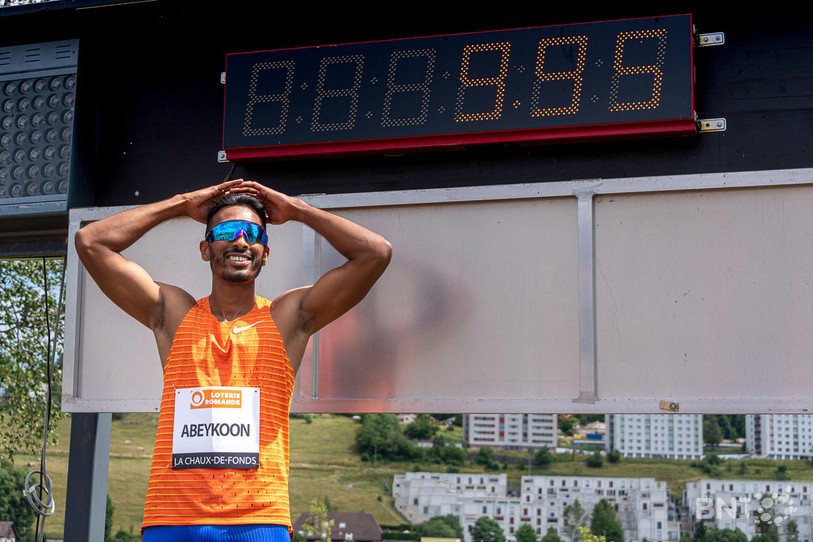 Le Sri Lankais Yupun Abeykoon a établi un nouveau record du meeting dimanche en s'imposant en 9'95 lors du 100 mètres masculin. (photo : Bertrand Pfaff)