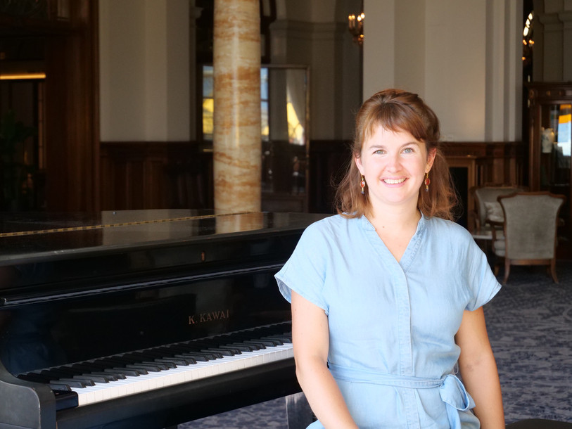 Charlotte Graber est en charge de valoriser le contenu musical des archives du Montreux Jazz Festival. (photo : Charlotte Graber)