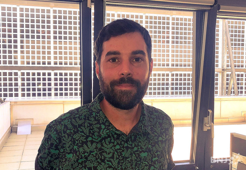 Quentin Jeangros, chef de groupe au CSEM, travaille sur le photovoltaïque nouvelle génération.