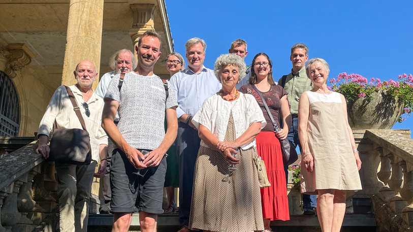 Les six porteurs de projets récompensés et le sous-directeur de la BCN Frédéric Bigler lors de la cérémonie de remise de la Fondation culturelle de la BCN. (Photo : BCN).