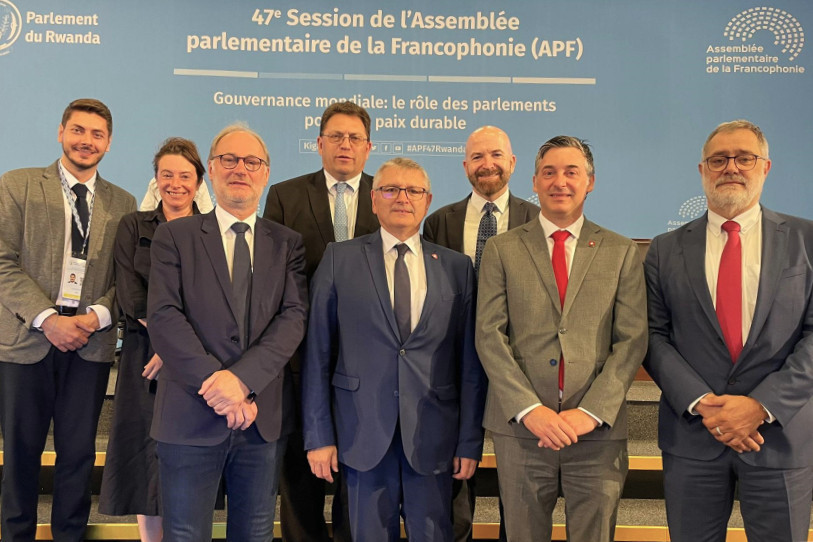Charles Juillard (au centre) a présidé la délégation suisse à l'Assemblée parlementaire de la Francophonie au Rwanda.