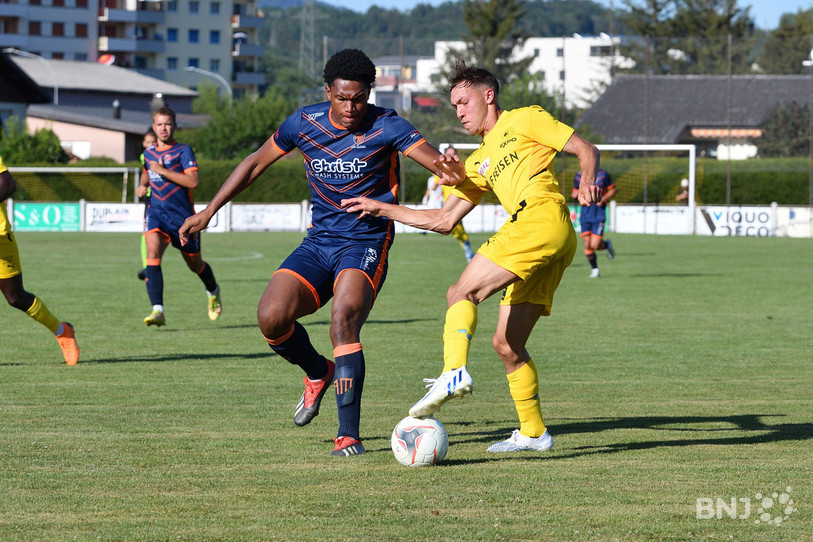 Adrien Bastian a disputé ses premières minutes de jeu avec le FC Bassecourt ce samedi face à Ajoie-Monterri (photo : Georges Henz).