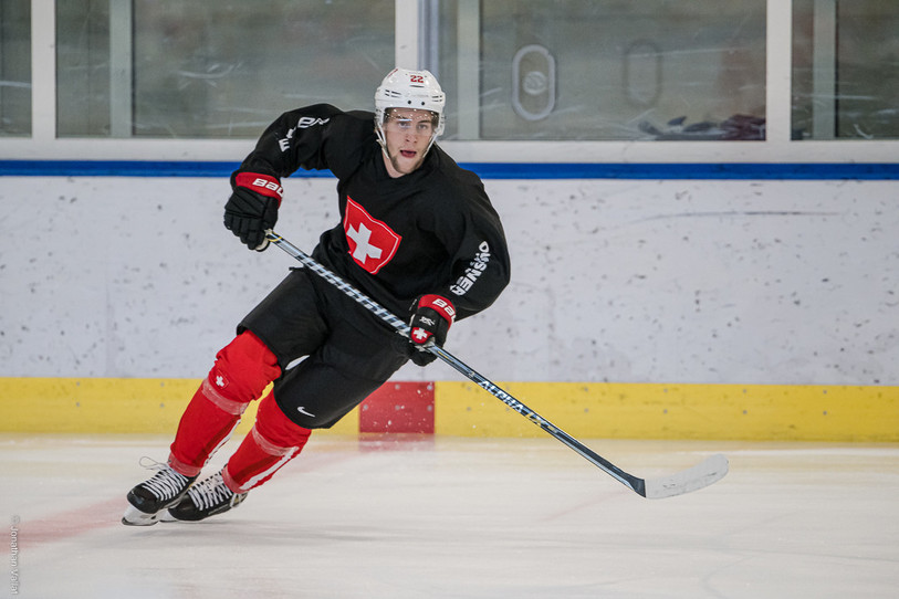 Lilian Garessus à l'entraînement avec l'équipe de Suisse des moins de 20 ans. (Photo : Jonathan Vallat)
