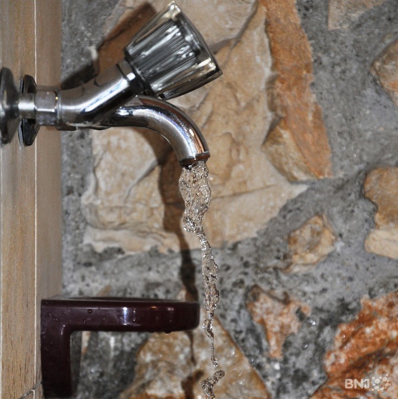 Robinet, Pollution eau