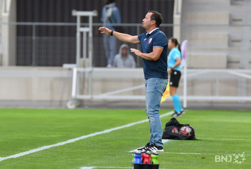 Edvaldo Della Casa et ses hommes ont chuté à Bulle et au classement de Promotion League. (photo archives : Georges Henz).
