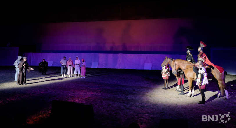 La fresque retrace toute l'histoire de la région, et de Moutier en particulier.