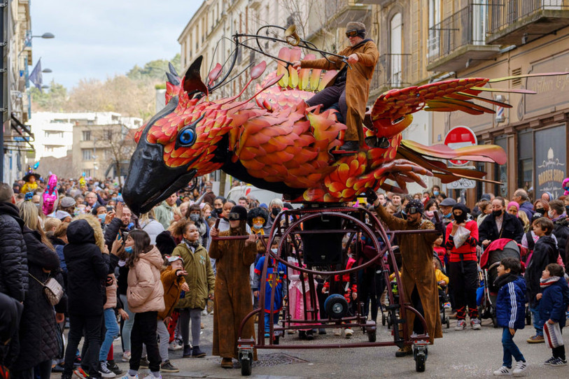 Les nombreuses déambulations prendront place sur le Pod, avec une parade le dimanche à 14h. (Photo : Braderie)
