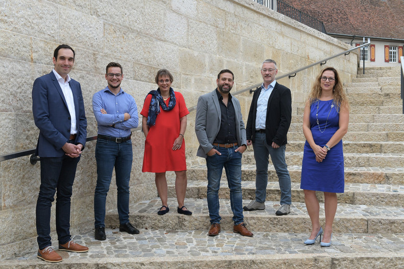 Le PLR présente une liste complète pour le Conseil municipal de Porrentruy. De gauche à droite: Xavier Brunner, Thierry Berthoud, Sandra Nobs, Manuel Godinat, Eric Laville et Aline Nicoulin. (Photo: PLR Porrentruy)