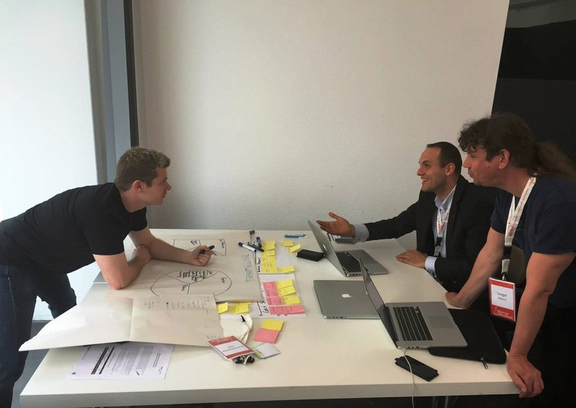 Les participants ont 54 heures pour créer une entreprise