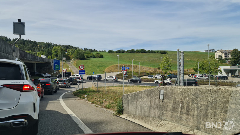 Le trafic a été bloqué depuis Tavannes en direction de Sonceboz.