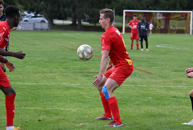 Loïc Houmard a signé un triplé pour le FCTT mercredi soir (photo : archives Georges Henz).
