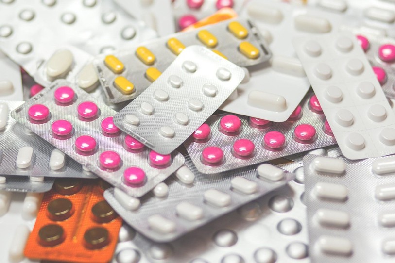 Le Gouvernement jurassien rappelle qu'un médecin qui vend des médicaments doit rester une exception. (Photo : illustration).