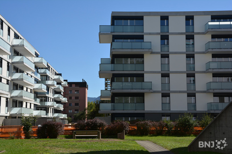 Deux immeubles de l'écoquartier vus depuis le site de Morépont. (Photo : archives)