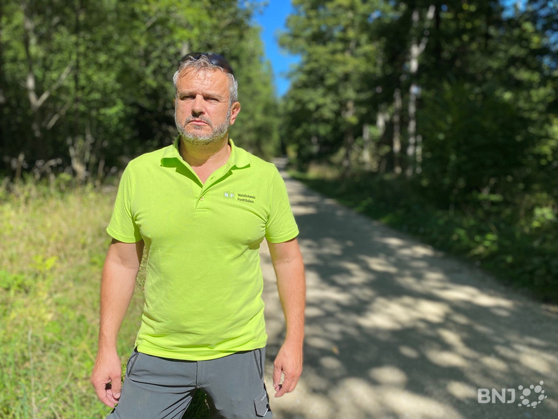 Jean-Charles Noirjean invite les jeunes à participer à des stages en forêt. Le meilleur moyen de se faire une idée de la profession.
