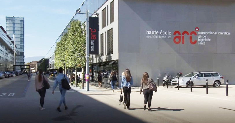 Les étudiants s'apprêtent à découvrir ou retrouver les bancs de la HE-Arc la semaine prochaine. (Photo : HE-Arc).