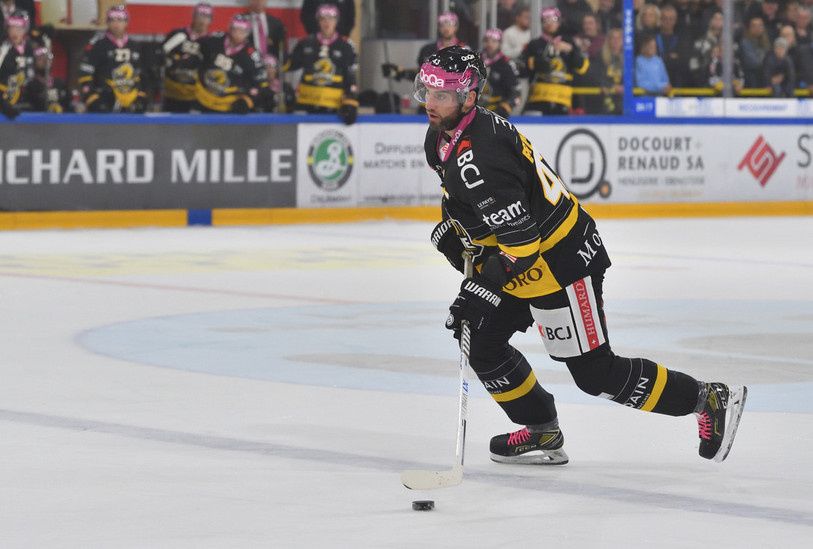 TJ Brennan a inscrit le troisième but du HC Ajoie. (Photo d'archives : Georges Henz)