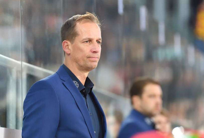 L'entraîneur du HC Bienne Antti Törmänen quitte son poste. (Photo : Georges Henz).