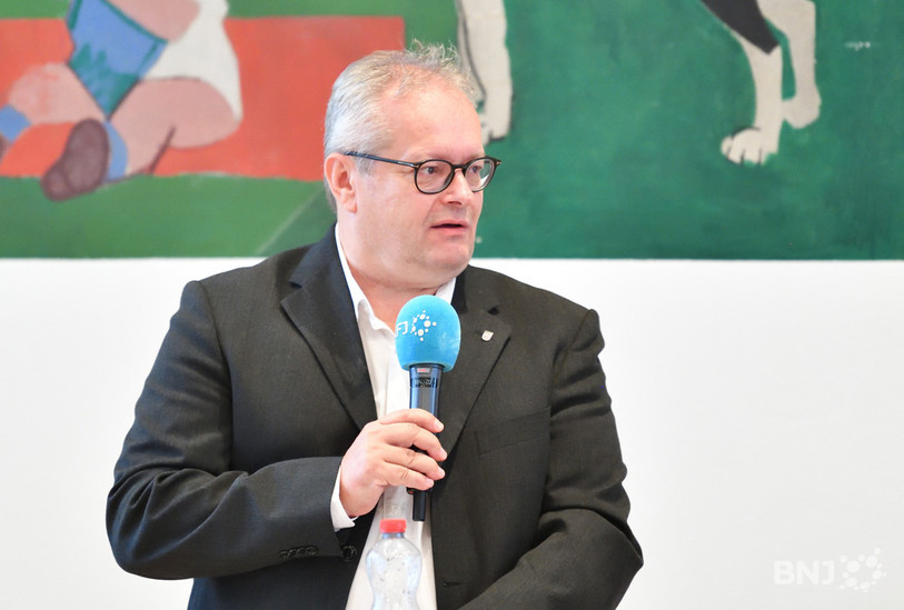 Raoul Jaeggi veut faire la lumière sur la gestion des ressources humaines à l'Etat jurassien (photo : archives).