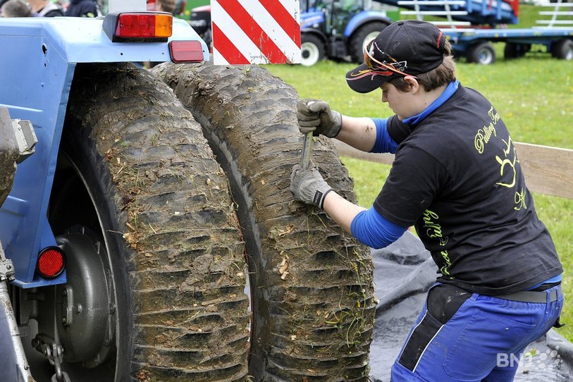 Tracteur pulling Develier