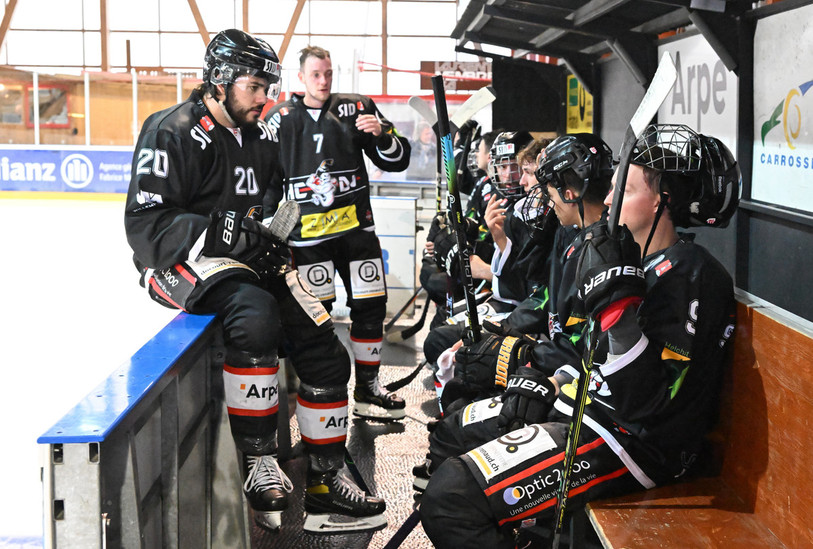 Le HC Delémont-Vallée n'a rien su faire samedi (photo : archives/Georges Henz).
