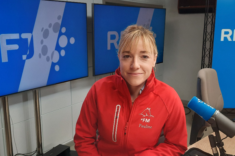 Pauline Queloz, gérante de la Fédération suisse des Franches-Montagnes (FSFM), évoque la volonté de préserver la race pure des chevaux dans la Matinale.