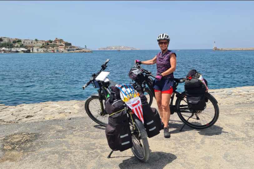 Arlette Erard a fait le voyage par étapes: « Le vélo, c’est thérapeutique.» (photo : Arlette Erard)