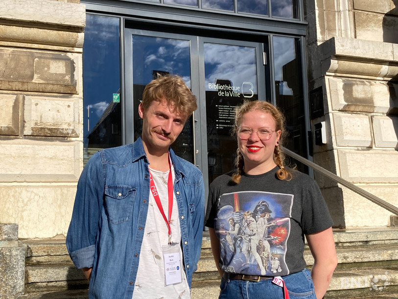 Aurèle Bula et Lara Zender, président et vice-présidente du Parlement des jeunes de La Chaux-de-Fonds, ont organisé la venue de leurs collègues parlementaires.