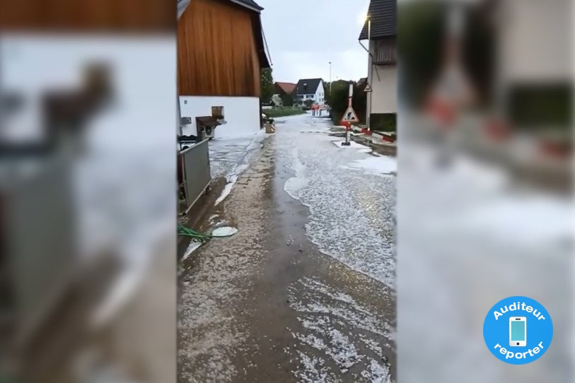 Un orage de grêle s'est abattu sur Lugnez ce lundi matin. Photo : Auditeur reporter