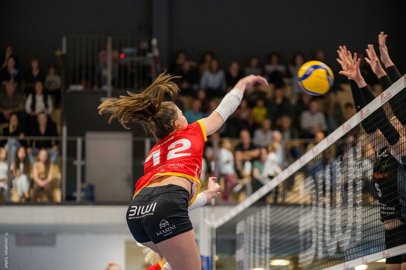 Coralie Varé sera toujours la capitaine du Volleyball Franches-Montagnes la saison prochaine. (Photo : archives Jonathan Vallat)