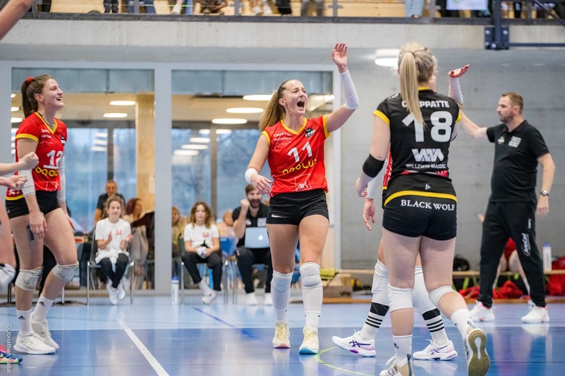 Tiziana Baumrukova (11) reste au Volleyball Franches-Montagnes mais devient entraîneuse de la relève (photo : archives/Jonathan Vallat).