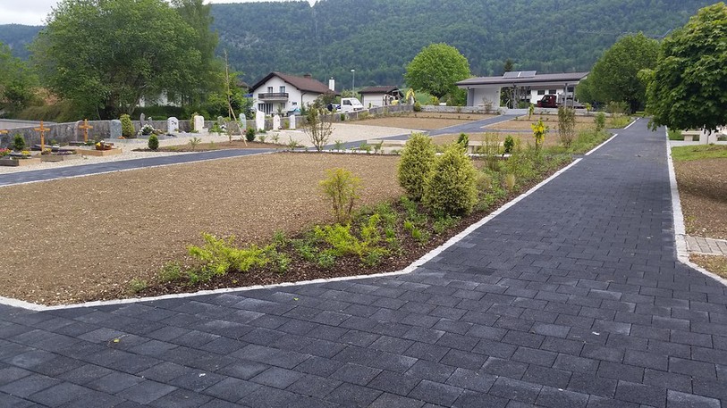 Les nouveaux aménagements au cimetière de Corgémont (ldd)