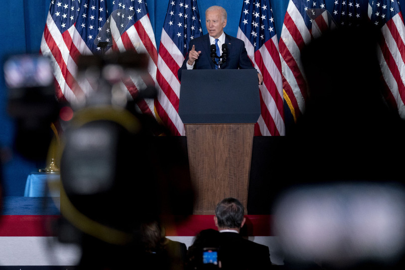Joe Biden joue gros lors des élections de mi-mandat. (AP Photo/Andrew Harnik).