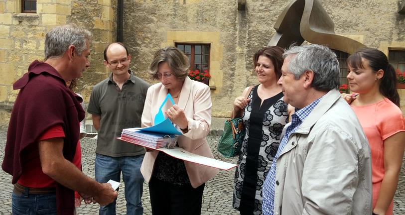 Motion, enseignants neuchâtelois, caisse de remplacement, château